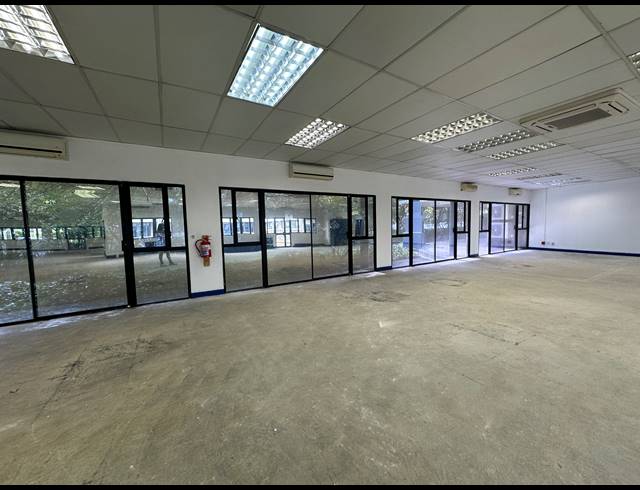 1,610M² OFFICE SOLD IN WOODMEAD